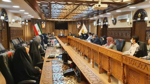 فعالان هفته دفاع مقدس و دانش آموزان برتر المپیادهای علمی تجلیل شدند