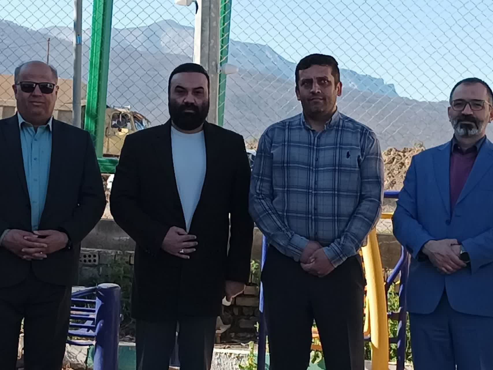 تقدیر دو عضو شورای اسلامی شهر گرگان از بهسازی کارخانه آسفالت شهرداری گرگان - 1