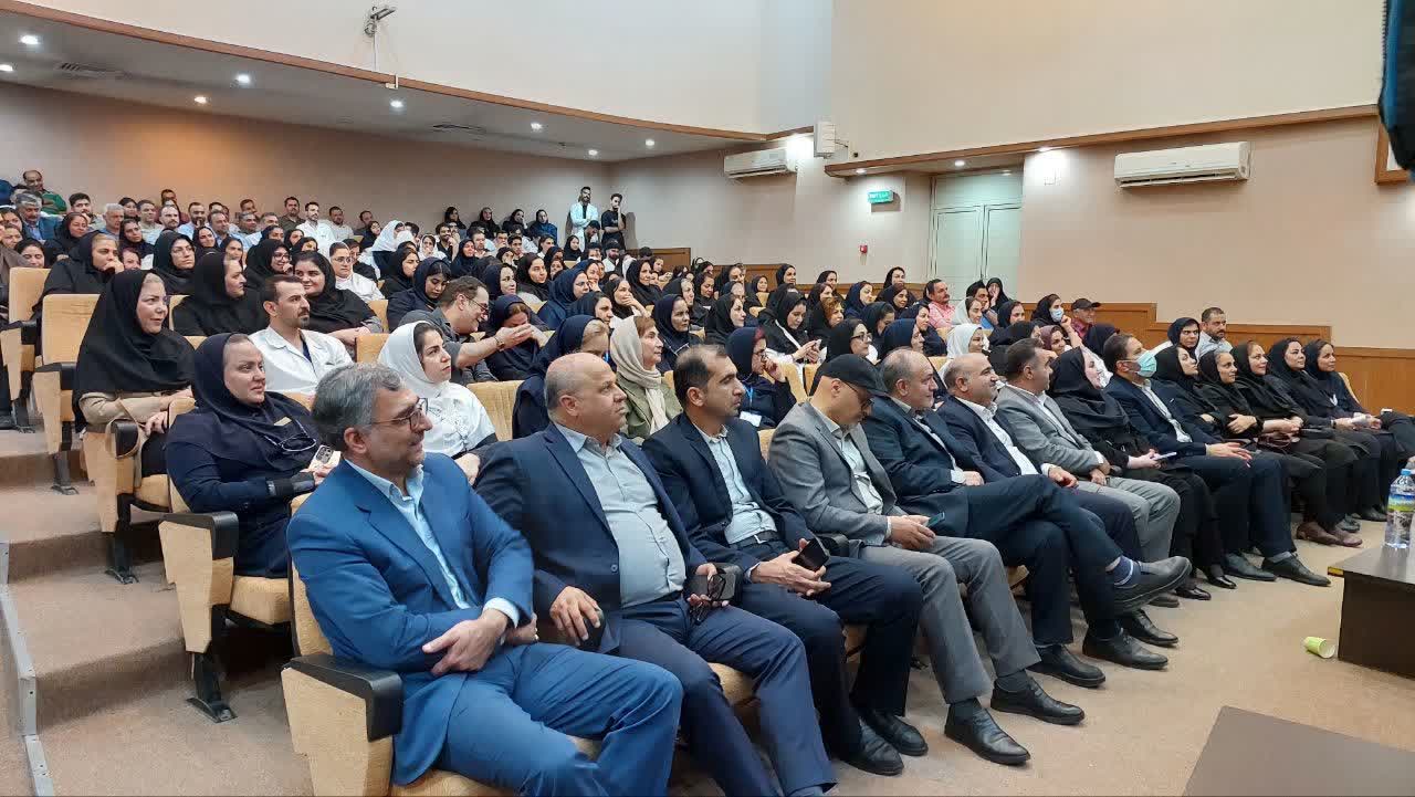 رئیس و اعضای شورای اسلامی شهر گرگان از کادر پرستاری بیمارستان صیاد شیرازی، تقدیر کردند - 2