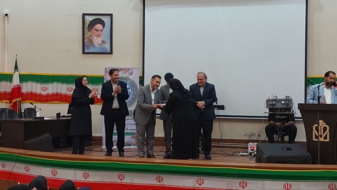 رئیس و اعضای شورای اسلامی شهر گرگان از کادر پرستاری بیمارستان صیاد شیرازی، تقدیر کردند - 3