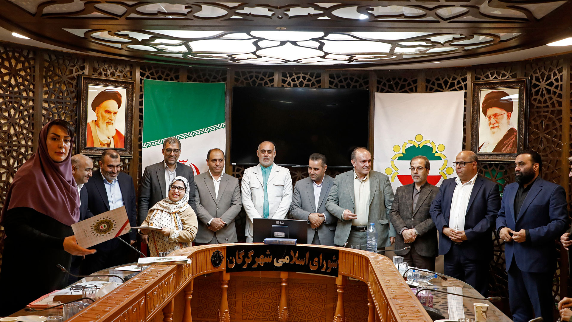 تقدیر از ورزشکاران معلول گرگانی به‌مناسبت روز ملی پارالمپیک در شورای اسلامی شهر گرگان - 14