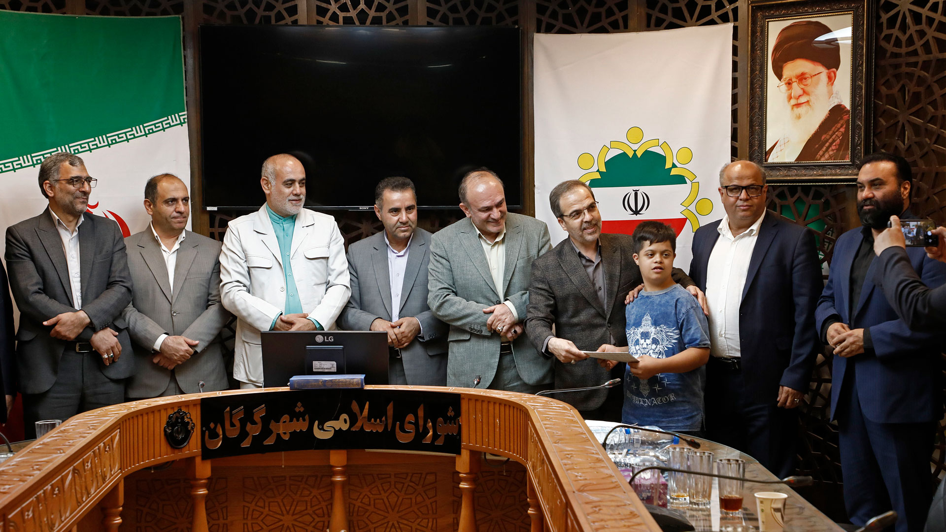 تقدیر از ورزشکاران معلول گرگانی به‌مناسبت روز ملی پارالمپیک در شورای اسلامی شهر گرگان - 17