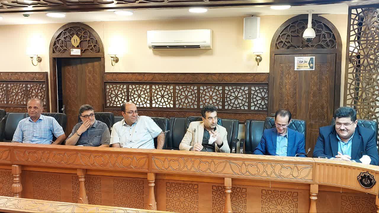 بررسی لایحه چکهای برگشتی و بازنگری عوارض آموزشگاههای فرهنگی و هنری در کمیسیون اداری، مالی شورای شهر گرگان - 4