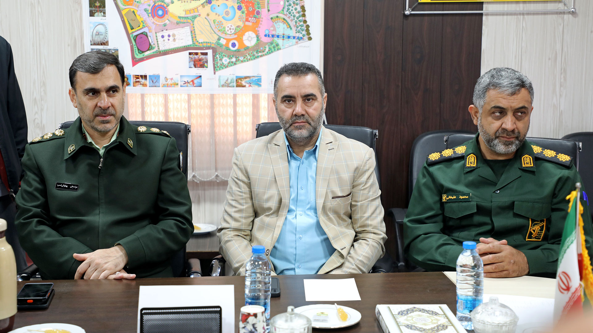 شورای شهر گرگان و نماینده مجلس خبرگان از پروژه دهکده شهربازی مدرن بازدید کردند - 7