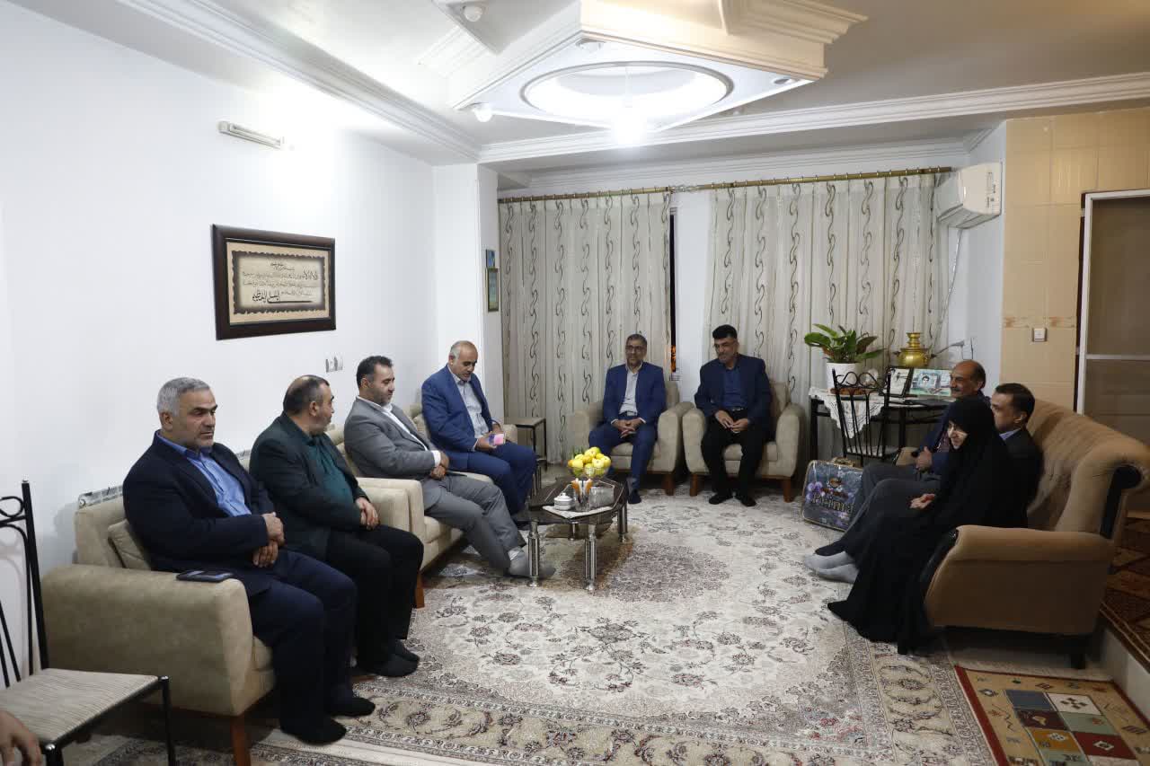 دیدار رئیس و اعضای شورای اسلامی شهر گرگان از خانواده شهید حبیب الله صالح المومنین - 5