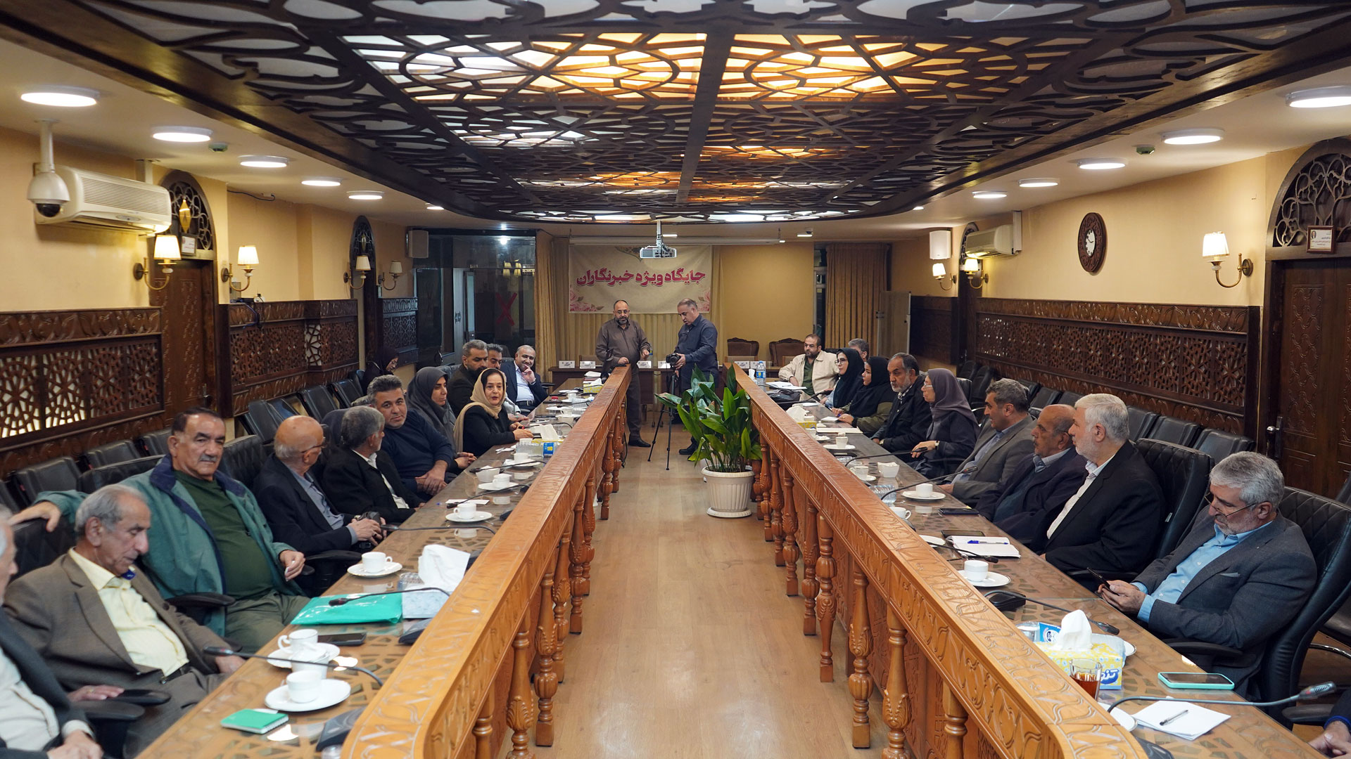 قدردانی از کانون بازنشستگی گلستان در نشست کمیته اجتماعی شورای شهر گرگان - 4