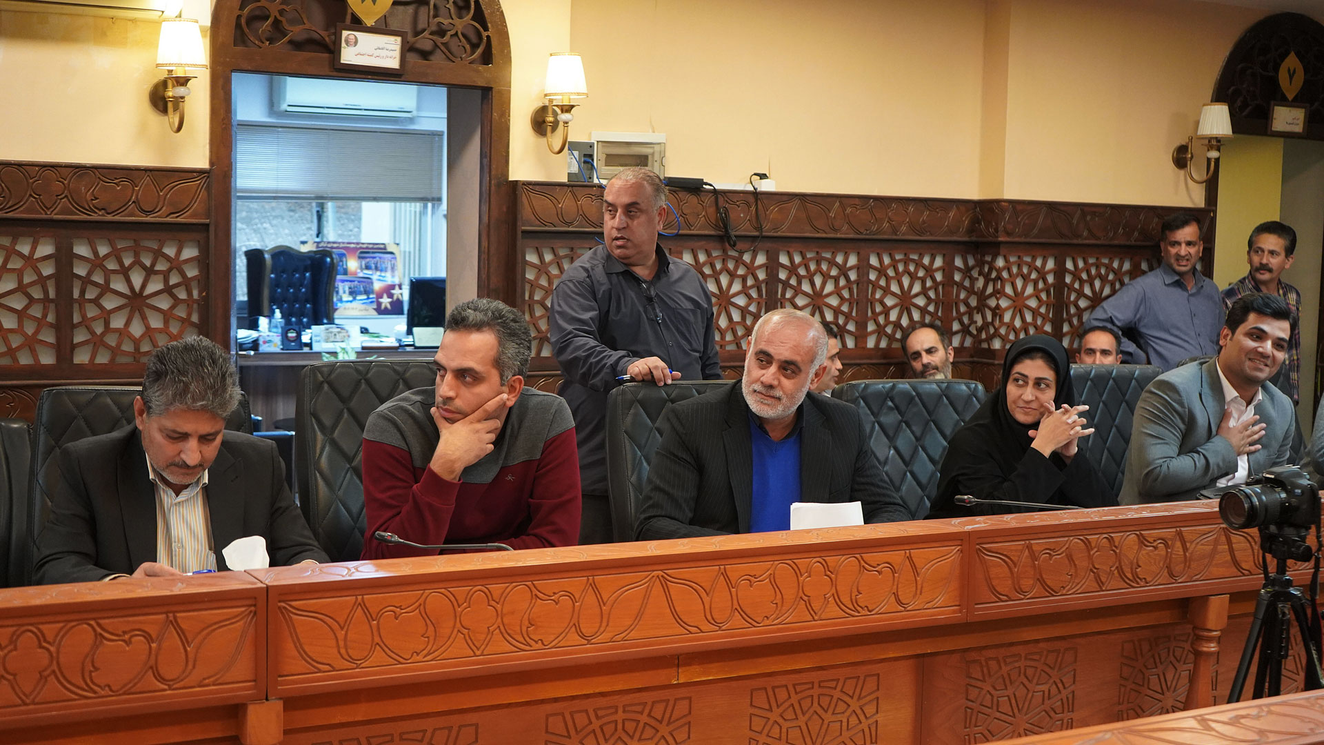 بررسی بحران آب، چالش زیرساختی و تصویب توافق‌نامه حفاری ۱۴۰۴ در جلسه فوق‌العاده شورای شهر گرگان - 3