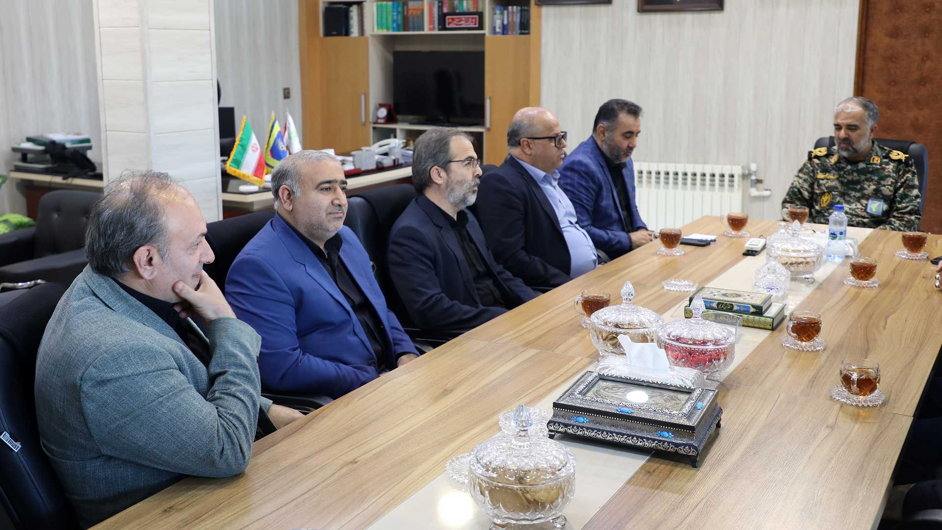 اعضای شورای شهر گرگان با فرمانده سپاه نینوا دیدار کردند - 2