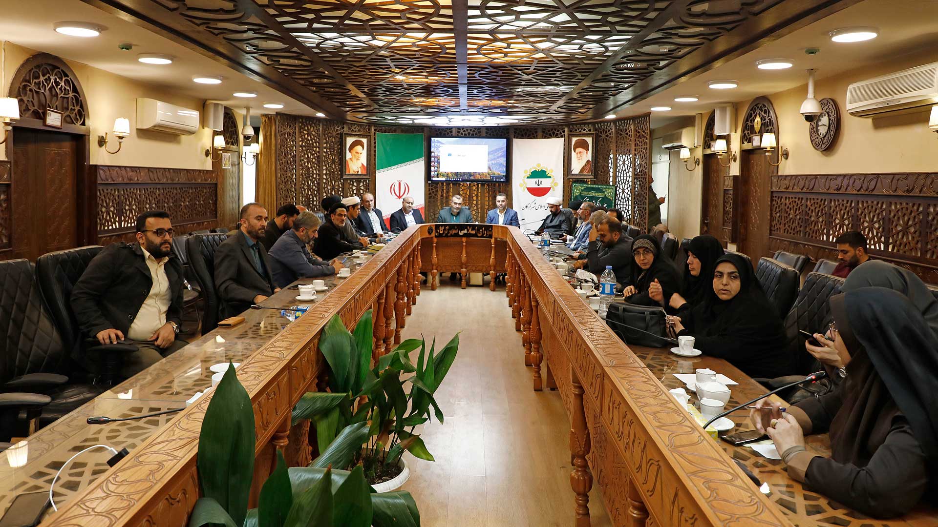 برگزاری نشست تخصصی فعالان قرآنی محلات گرگان در کمیسیون فرهنگی، اجتماعی و ورزشی شورای اسلامی شهر - 5