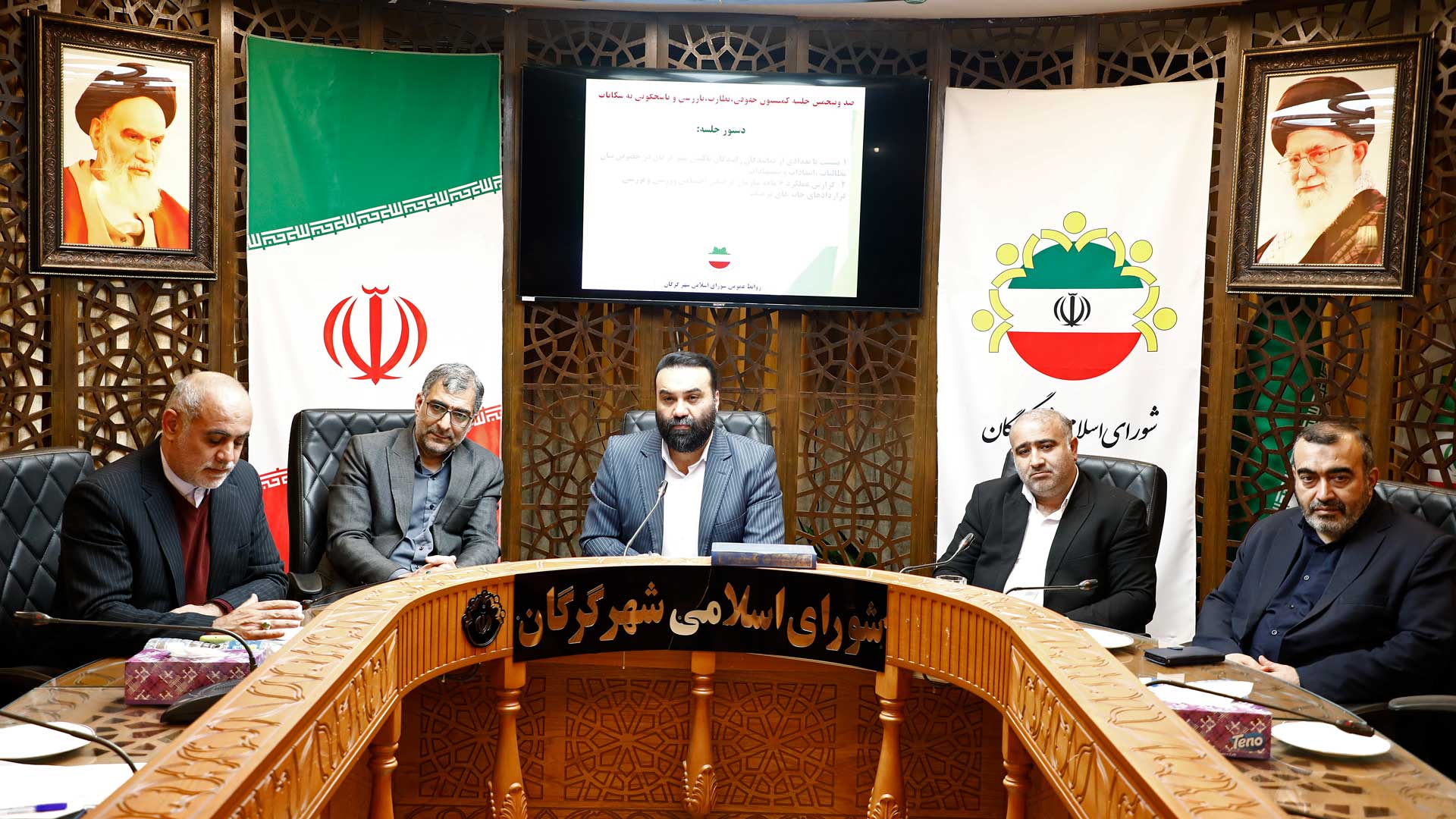 شورای شهر گرگان بر ساماندهی وضعیت تاکسی‌...