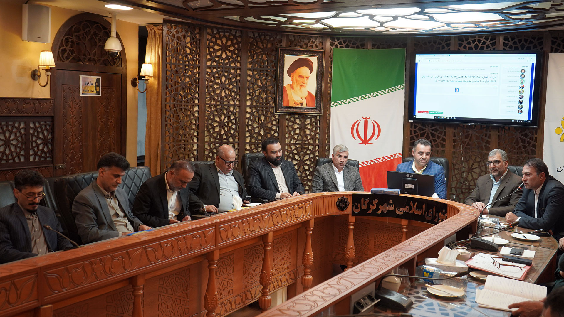 بررسی بحران آب، چالش زیرساختی و تصویب توافق‌نامه حفاری ۱۴۰۴ در جلسه فوق‌العاده شورای شهر گرگان - 5