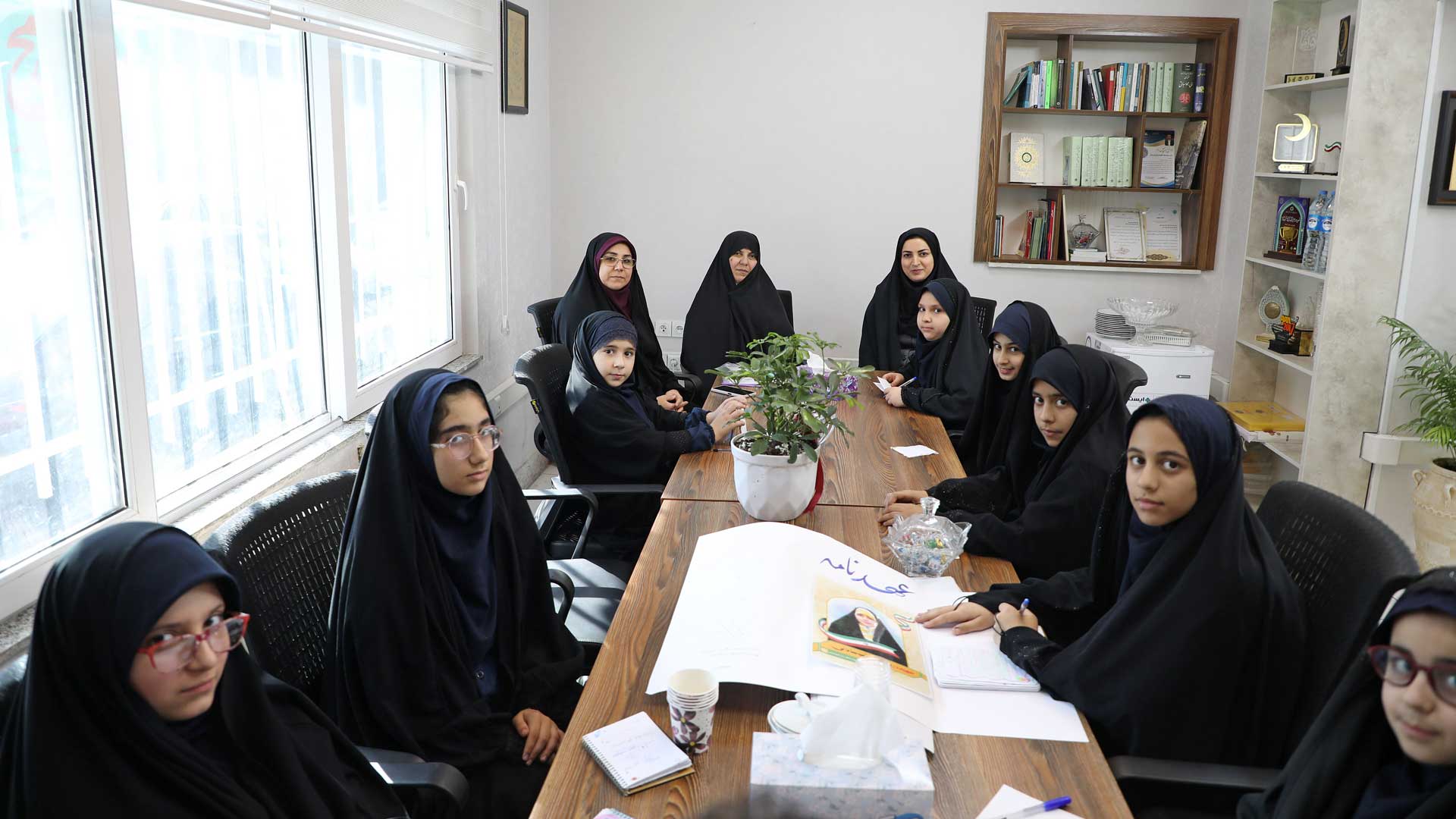 حضور شورای دانش&zwnj;آموزان دبستان دخترانه پیشگامان تربیت در شورای اسلامی شهر گرگان - 7