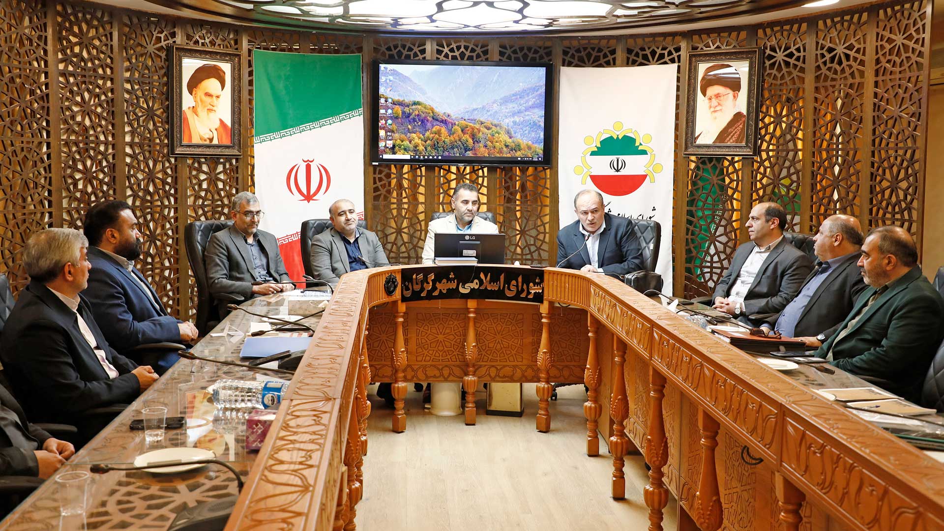 بررسی لوایح عمرانی و مالی در سیصد و بیست و پنجمین جلسه فوق‌العاده شورای شهر گرگان - 5