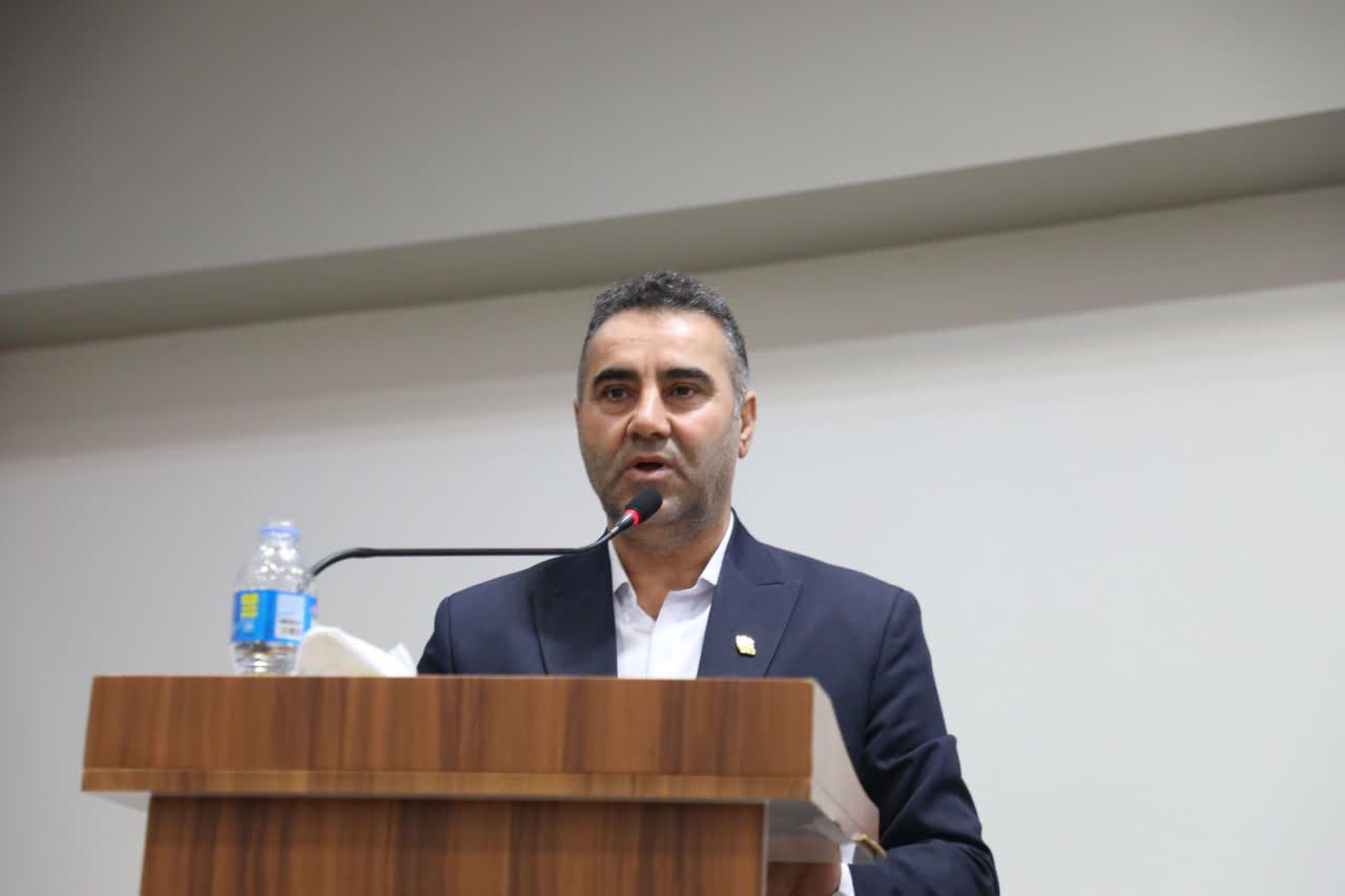 مراسم تقدیر از زحمتکشان حمل&zwnj;ونقل عمومی شهر گرگان همزمان با ۲۶ آذر، روز حمل&zwnj;ونقل، با حضور اعضای شورای اسلامی شهر گرگان - 2