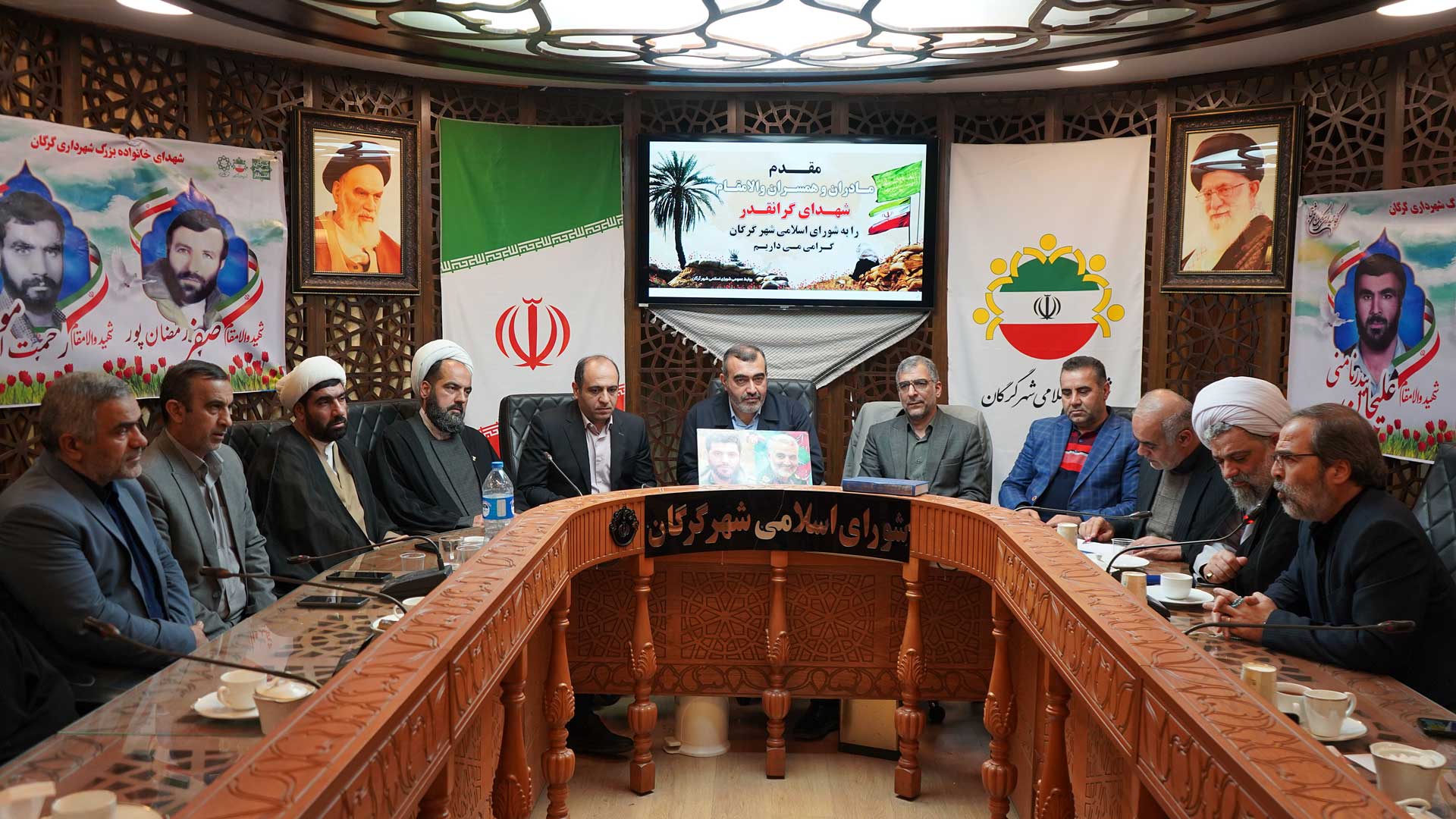 تجلیل شورای اسلامی شهر گرگان از مادران و همسران شهدا و بررسی مشکلات مسجد جامع - 4