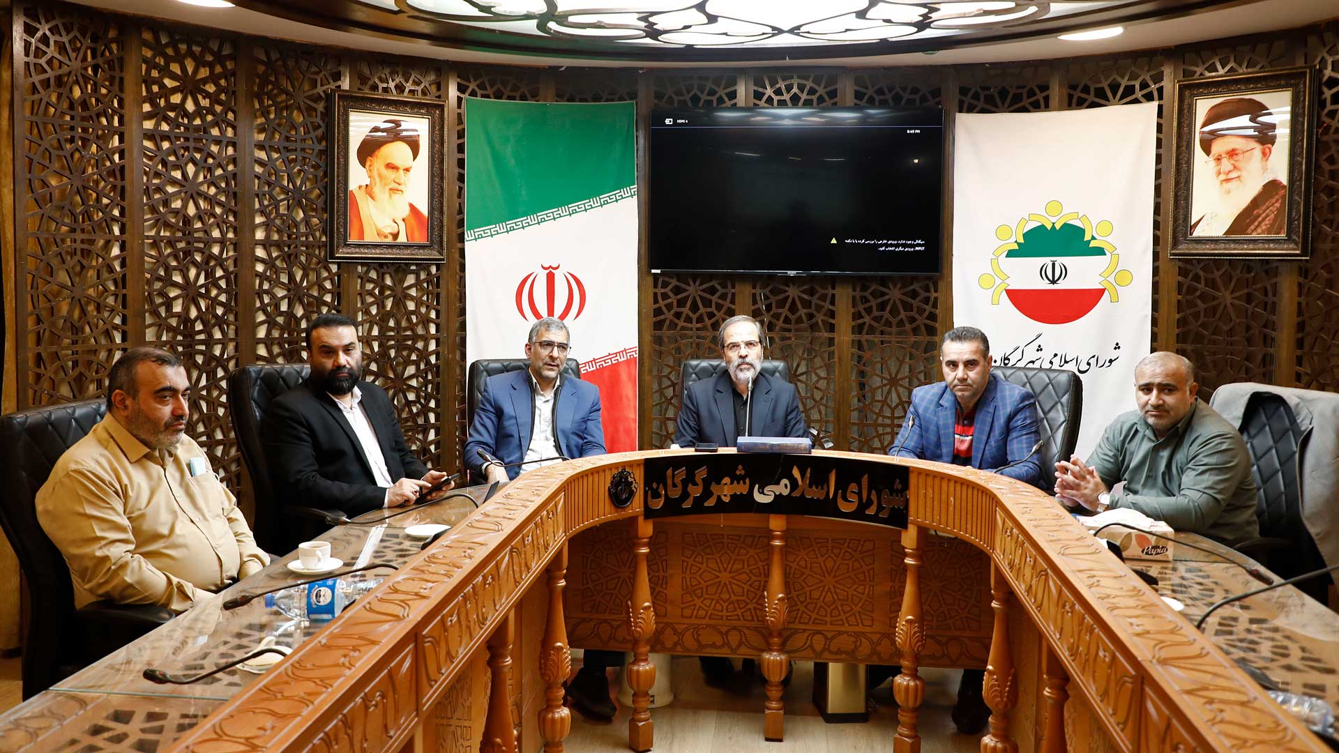 بررسی بیلان ۱۴۰۲ و واگذاری سهم&zwnj;الشرکه شهرداری در کمیسیون اداری، مالی و بودجه گرگان - 5