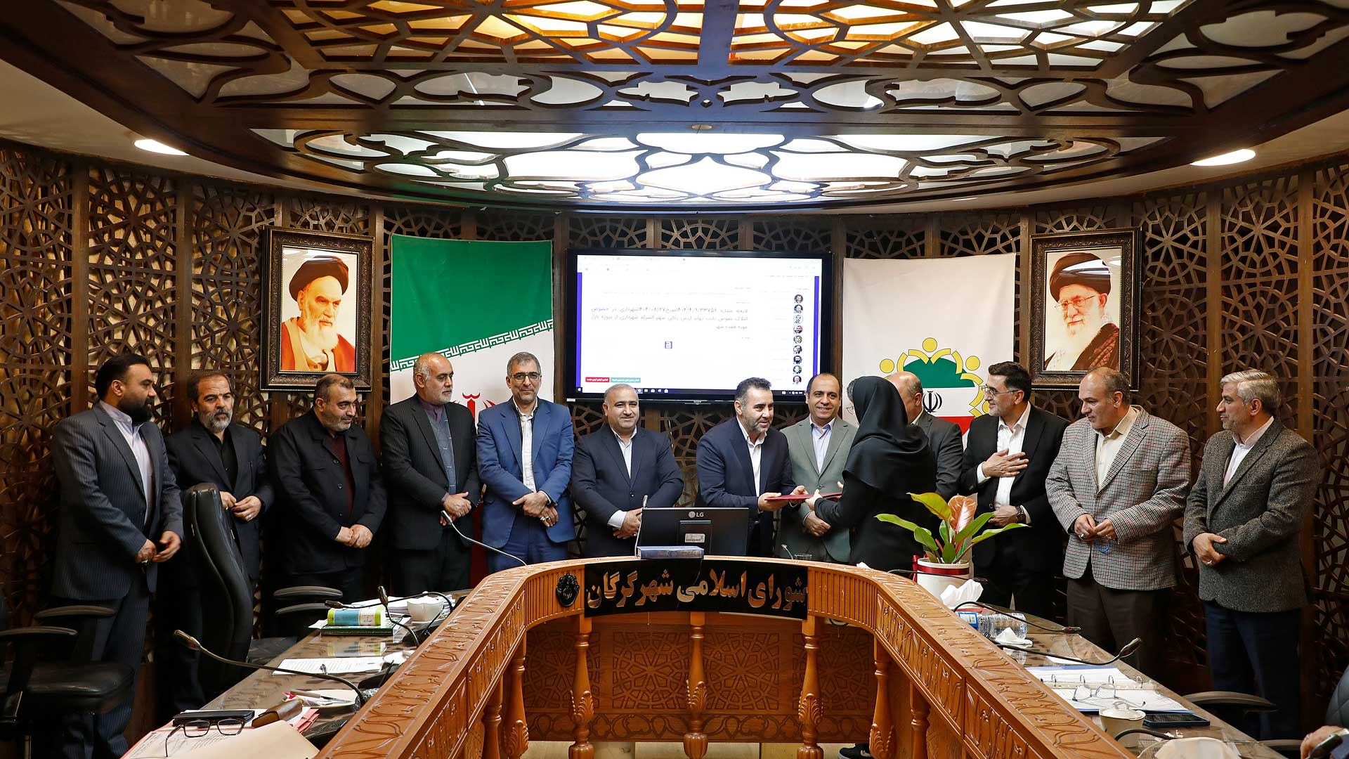 شورای گرگان بر تغییر گفتمان مدیریت شهری تأکید کرد و لوایح فضای سبز را به تصویب رساند - 8