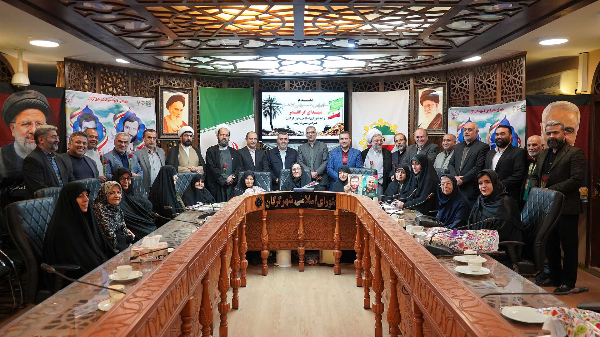 تجلیل شورای اسلامی شهر گرگان از مادران و همسران شهدا و بررسی مشکلات مسجد جامع - 5