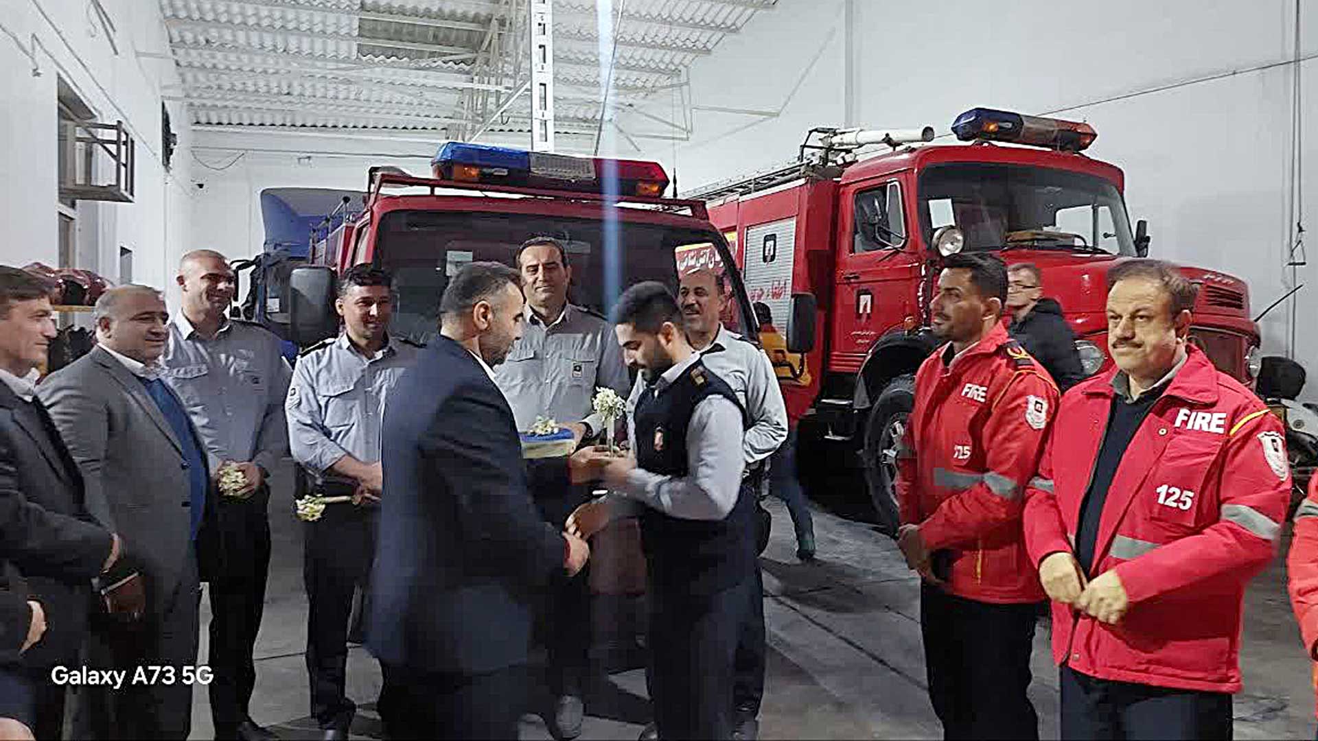 تجلیل شب یلدایی شورای شهر گرگان از آتش&zwnj;نشانان حاضر در خط ایمنی - 3