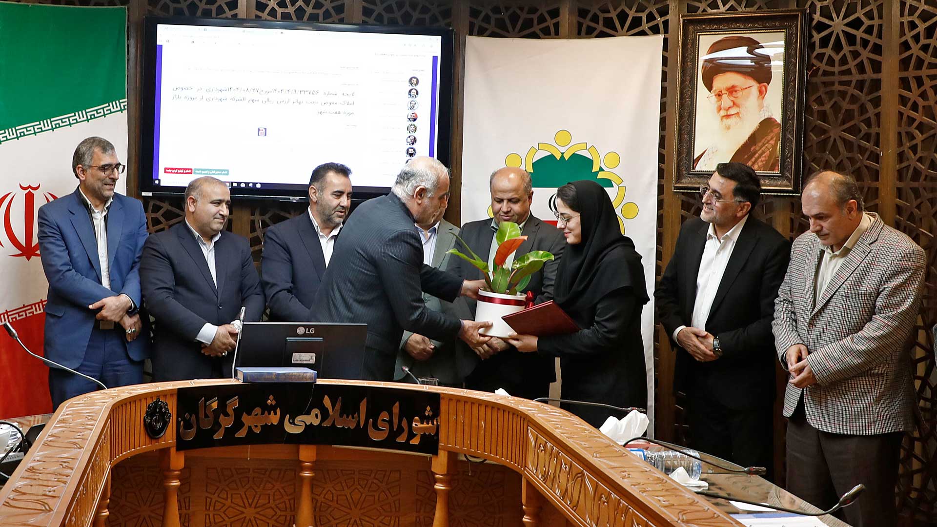 شورای گرگان بر تغییر گفتمان مدیریت شهری تأکید کرد و لوایح فضای سبز را به تصویب رساند - 11