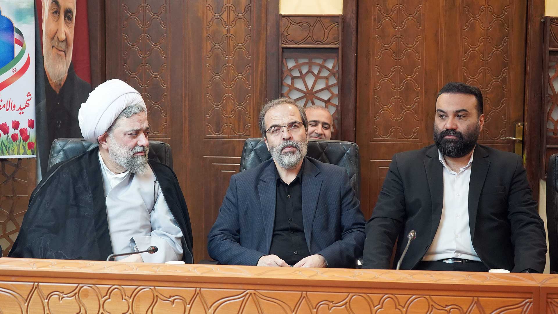 تجلیل شورای اسلامی شهر گرگان از مادران و همسران شهدا و بررسی مشکلات مسجد جامع - 6