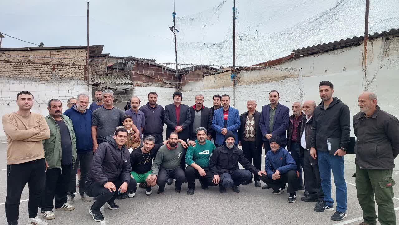 بازدید میدانی کمیته ورزش شورای شهر گرگان از زورخانه و زمین والیبال مشعل - 6