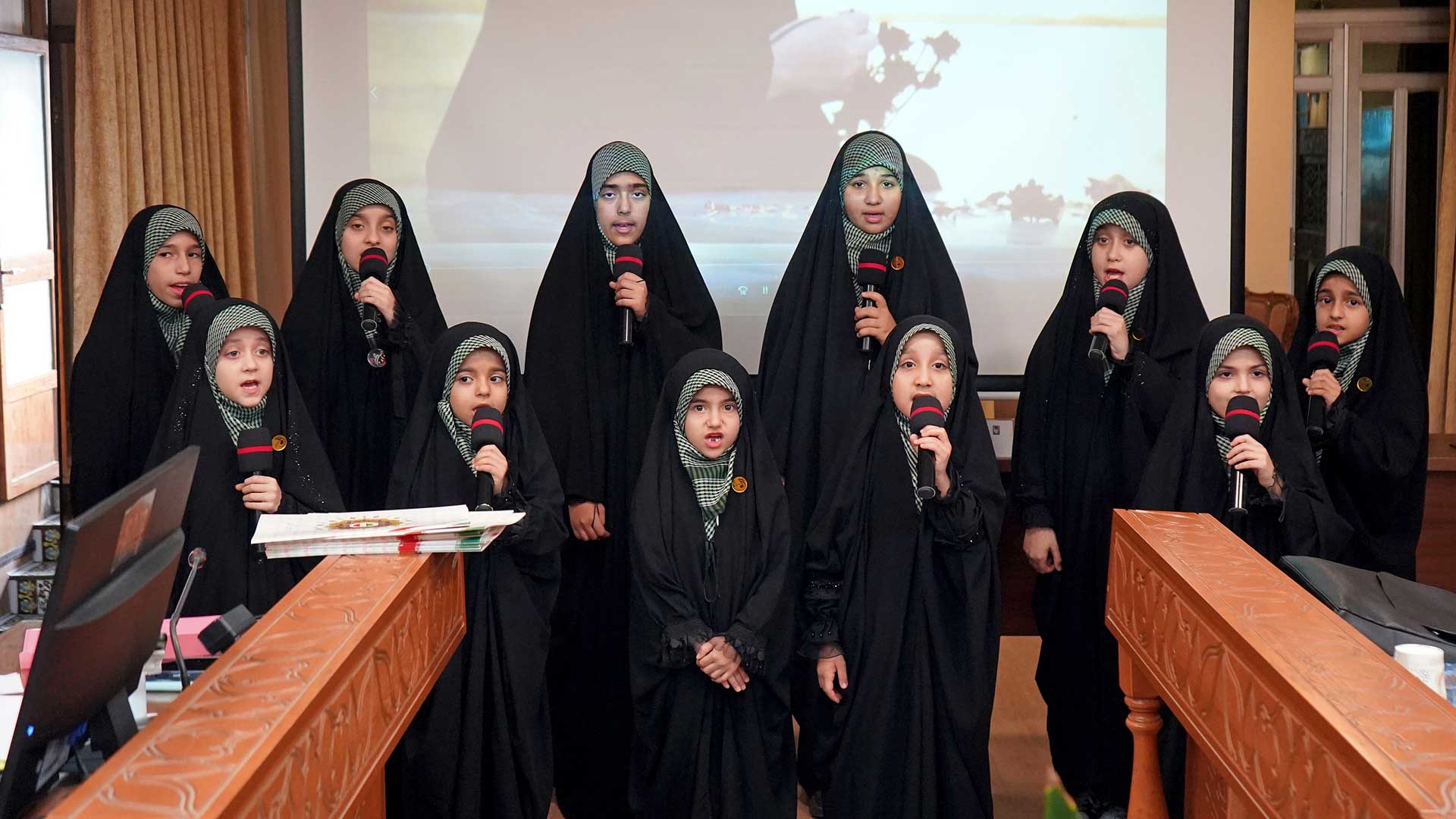 تجلیل شورای اسلامی شهر گرگان از مادران و همسران شهدا و بررسی مشکلات مسجد جامع - 2