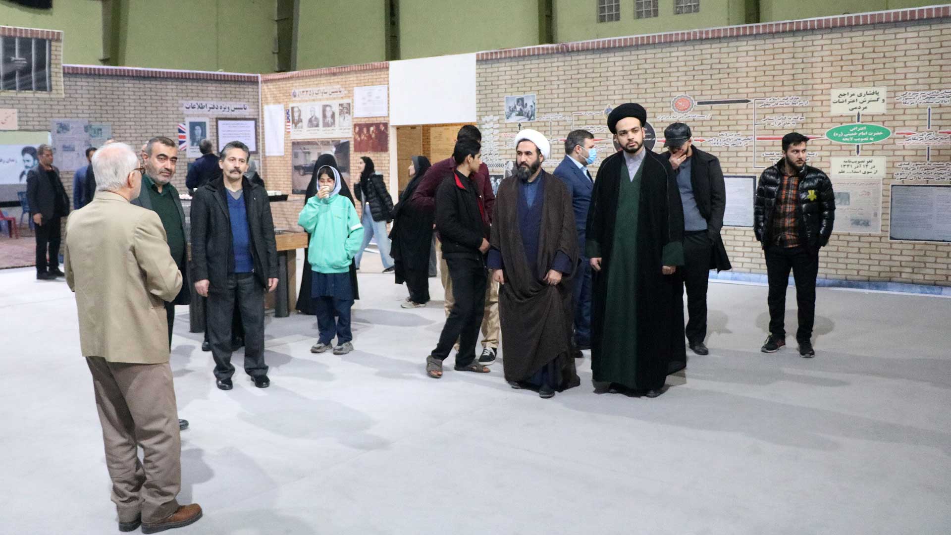 گزارش تصویری بازدید کمیسیون فرهنگی از نمایشگاه موزه عبرت در گرگان - 7