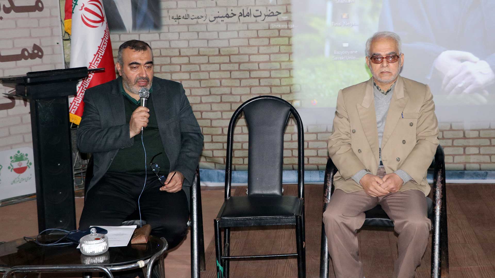 گزارش تصویری بازدید کمیسیون فرهنگی از نمایشگاه موزه عبرت در گرگان - 17