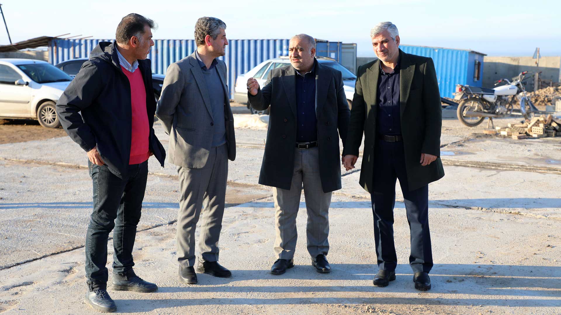 روند پیشروی فاز یک دهکده ی شهربازی هزارپیچ در کمیسیون گردشگری بررسی شد - 9