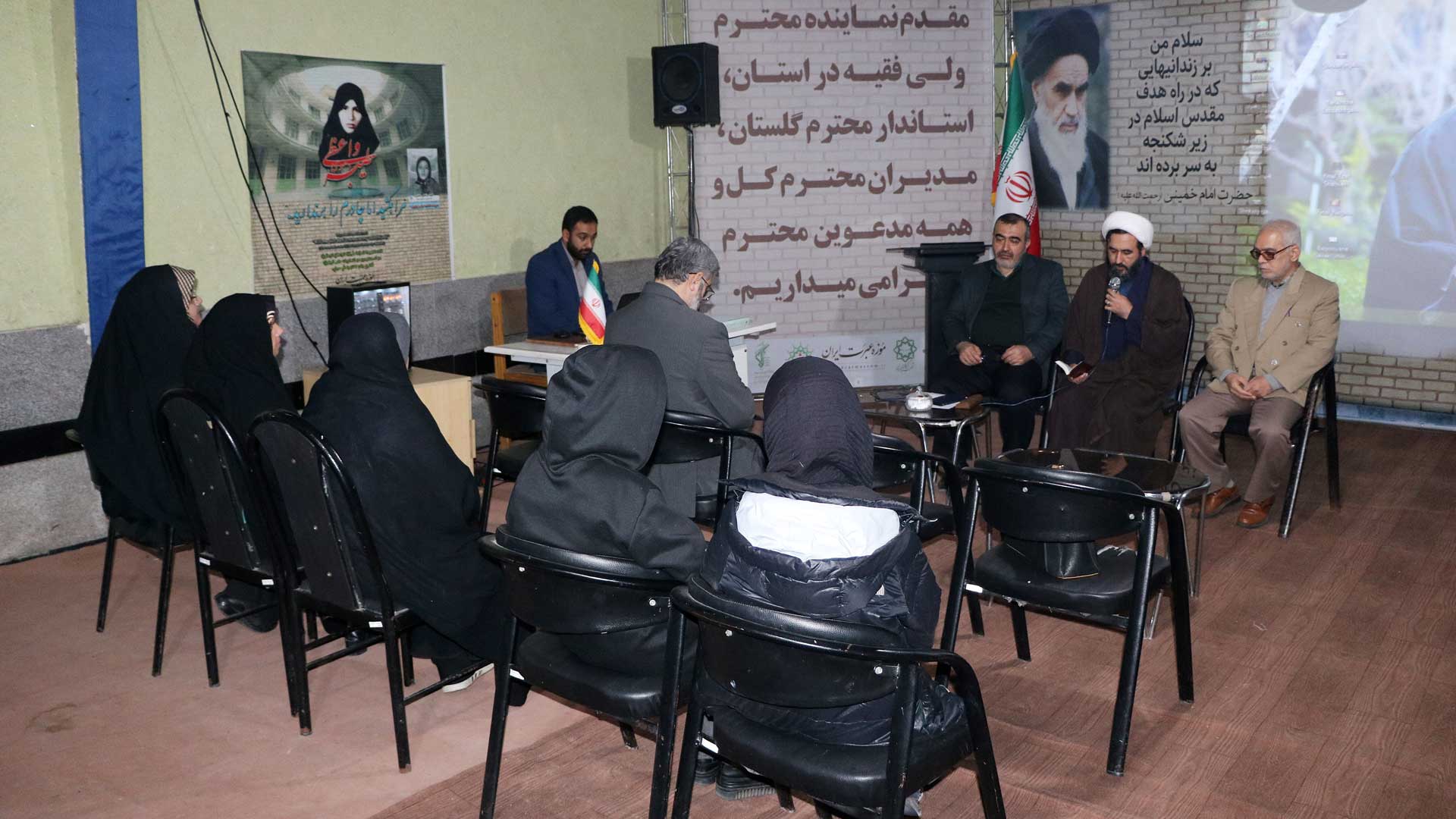 گزارش تصویری بازدید کمیسیون فرهنگی از نمایشگاه موزه عبرت در گرگان - 14