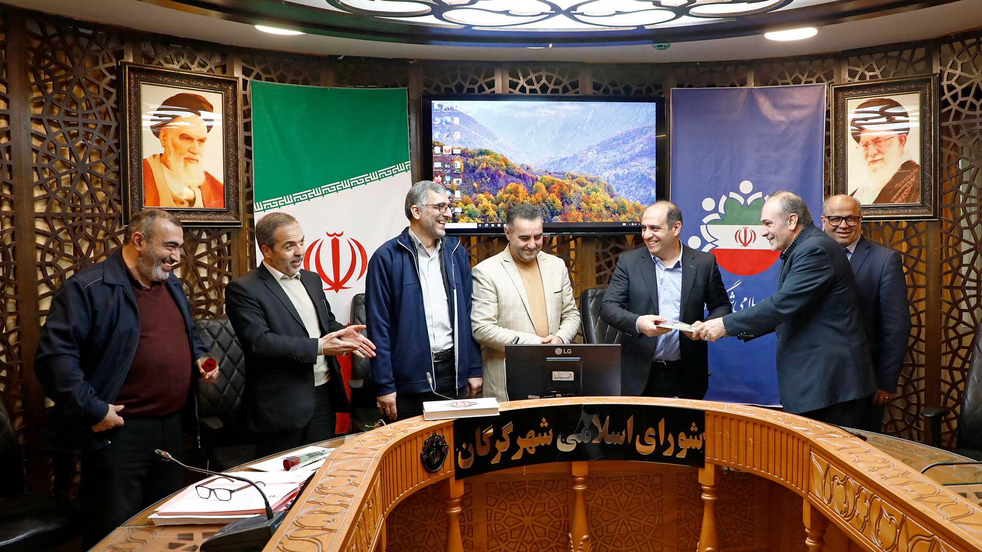 تقدیر رئیس و اعضای شورای شهر گرگان از مهندسین مجموعه شورا و شهرداری - 4