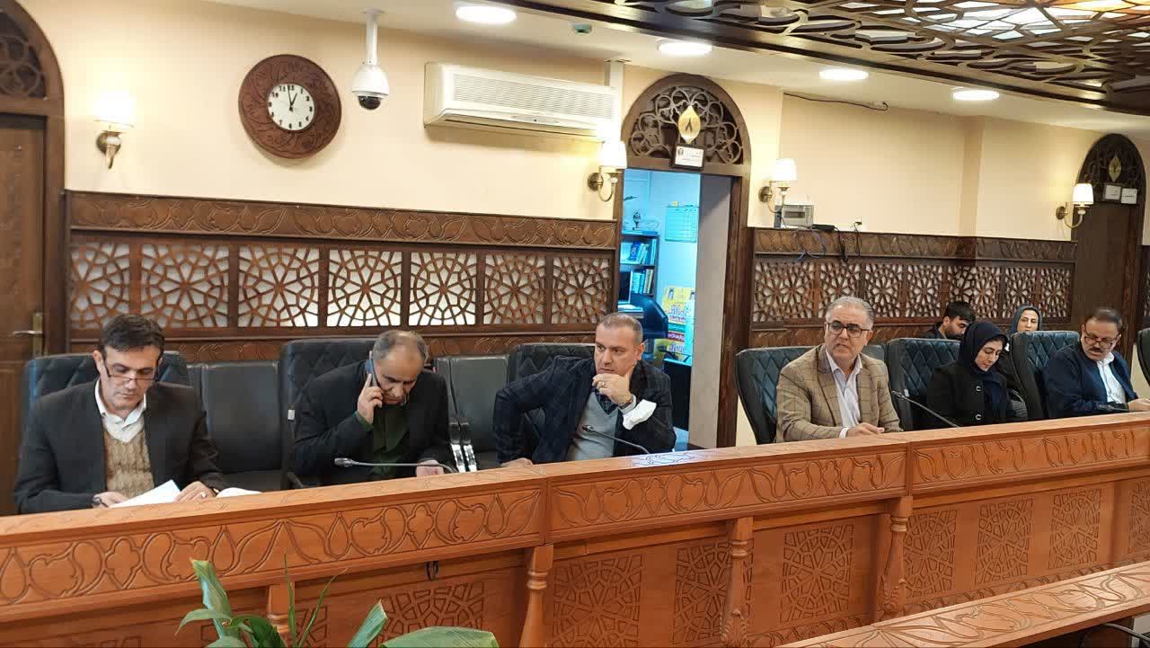 تصویب خرید ماشین&zwnj;آلات آتش&zwnj;نشانی و تسریع در تملک املاک برای بازگشایی معابر در کمیسیون اداری شورای شهر گرگان - 2