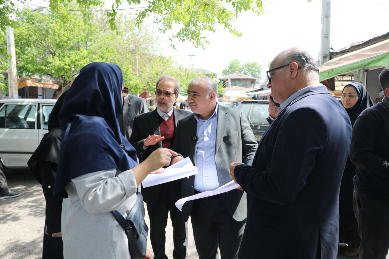 آغاز عملیات اجرایی کف&zwnj;سازی بازار میدان عباسعلی واقع در چهارراه میدان تا پایان شش ماه اول سال با اعتبار ۹ میلیارد تومان - 4
