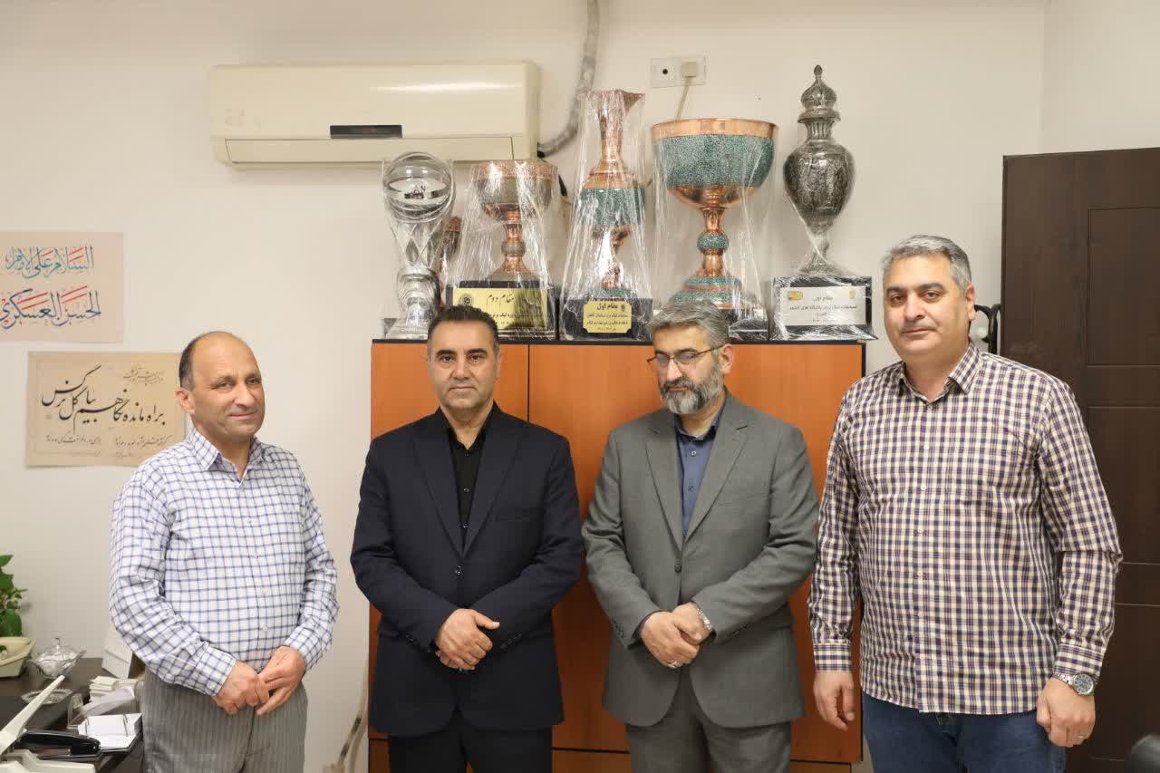 خداقوت رئیس شورای شهر به مجاهدانِ جبهه خدمت و فرهنگ - 8