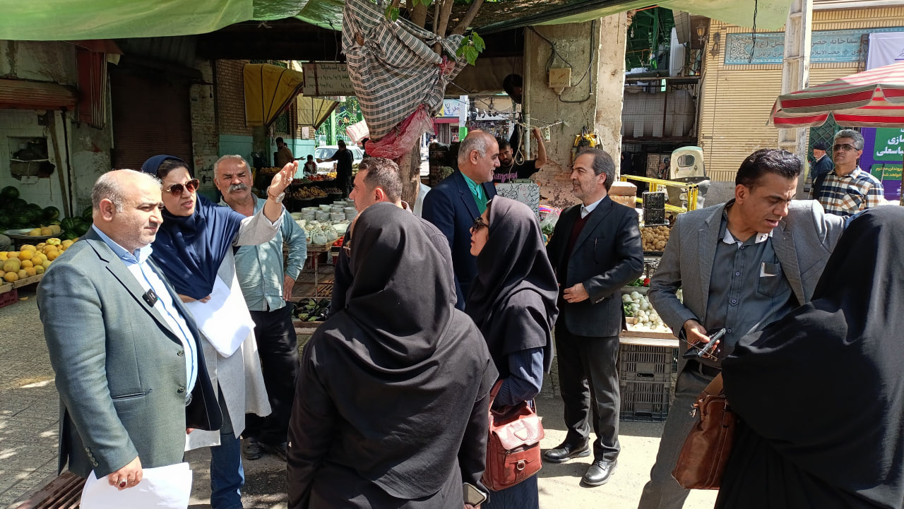 آغاز عملیات اجرایی کف&zwnj;سازی بازار میدان عباسعلی واقع در چهارراه میدان تا پایان شش ماه اول سال با اعتبار ۹ میلیارد تومان - 3