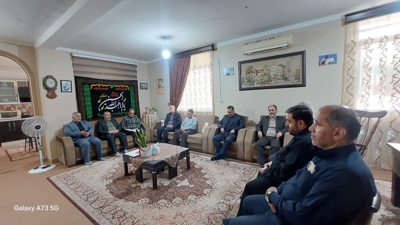 دیدار اعضای شورای شهر گرگان با خانواده شهید حاج حمید کمالی - 2