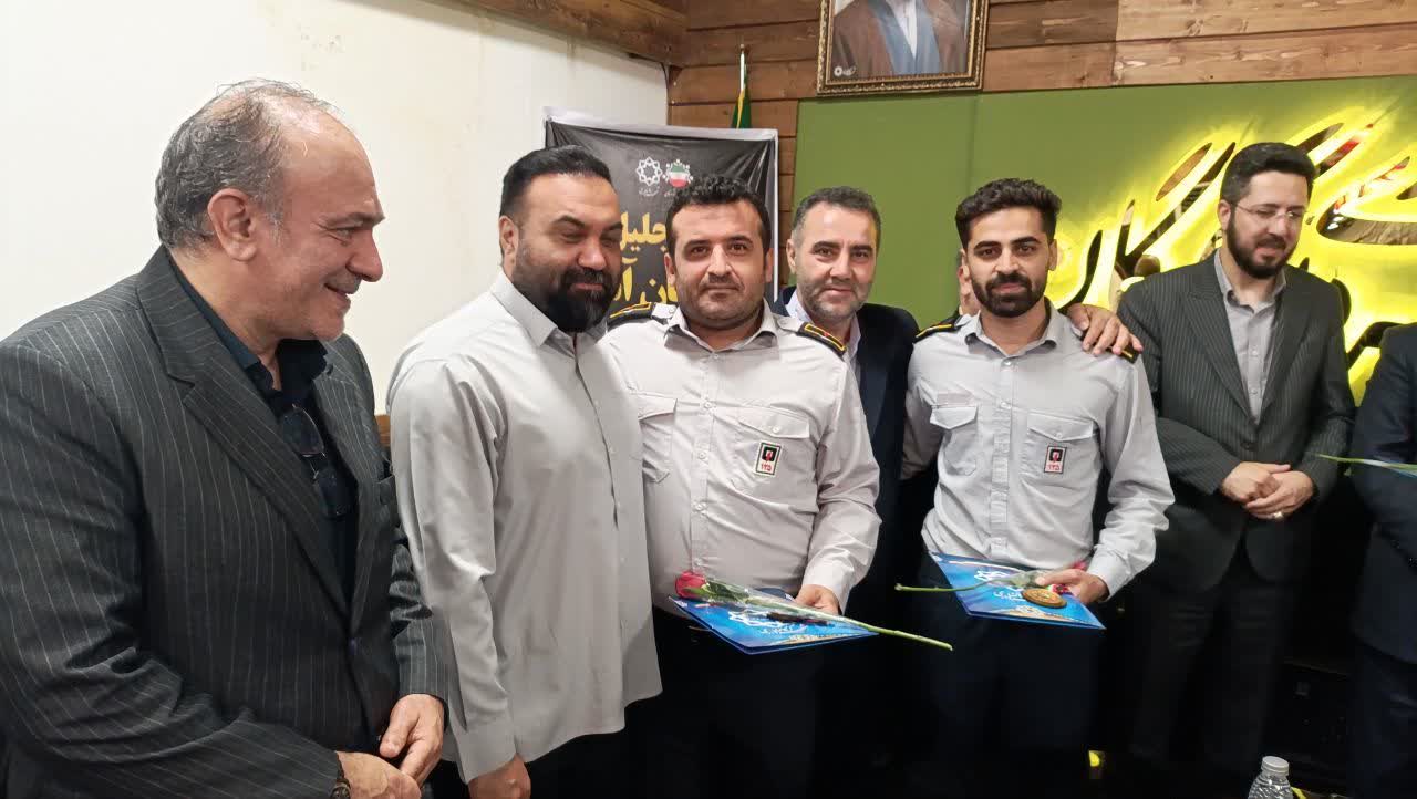 تجلیل از آتش&zwnj;نشانان قهرمان حادثه حریق دوشنبه&zwnj;شب شهرداری گرگان - 19