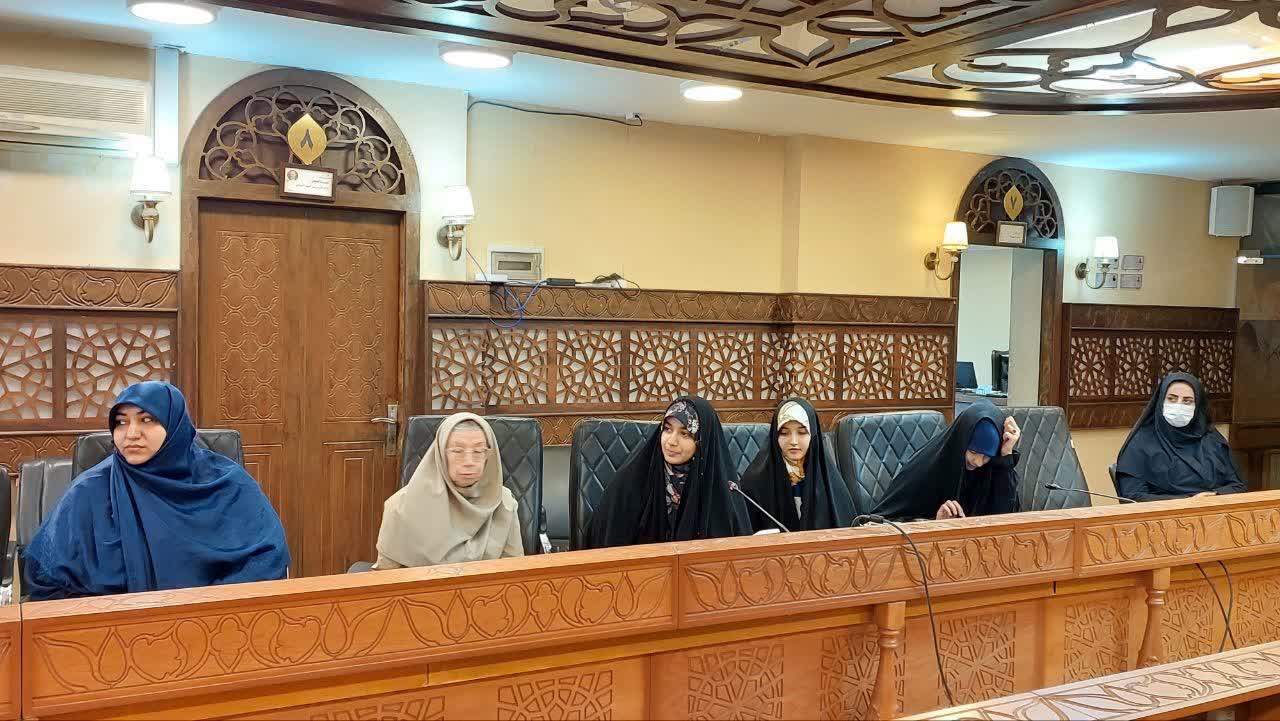 سواد رسانه&zwnj;ای و برنامه&zwnj;های هفته فرهنگی گرگان در کمیسیون فرهنگی شورا بررسی شد - 5
