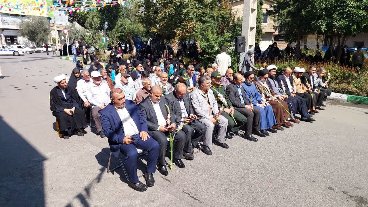گلباران قدمگاه امام حسن عسکری(ع) در گرگان - 9