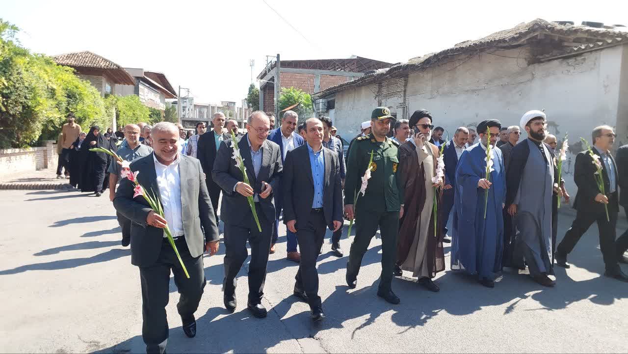 گلباران قدمگاه امام حسن عسکری(ع) در گرگان - 2