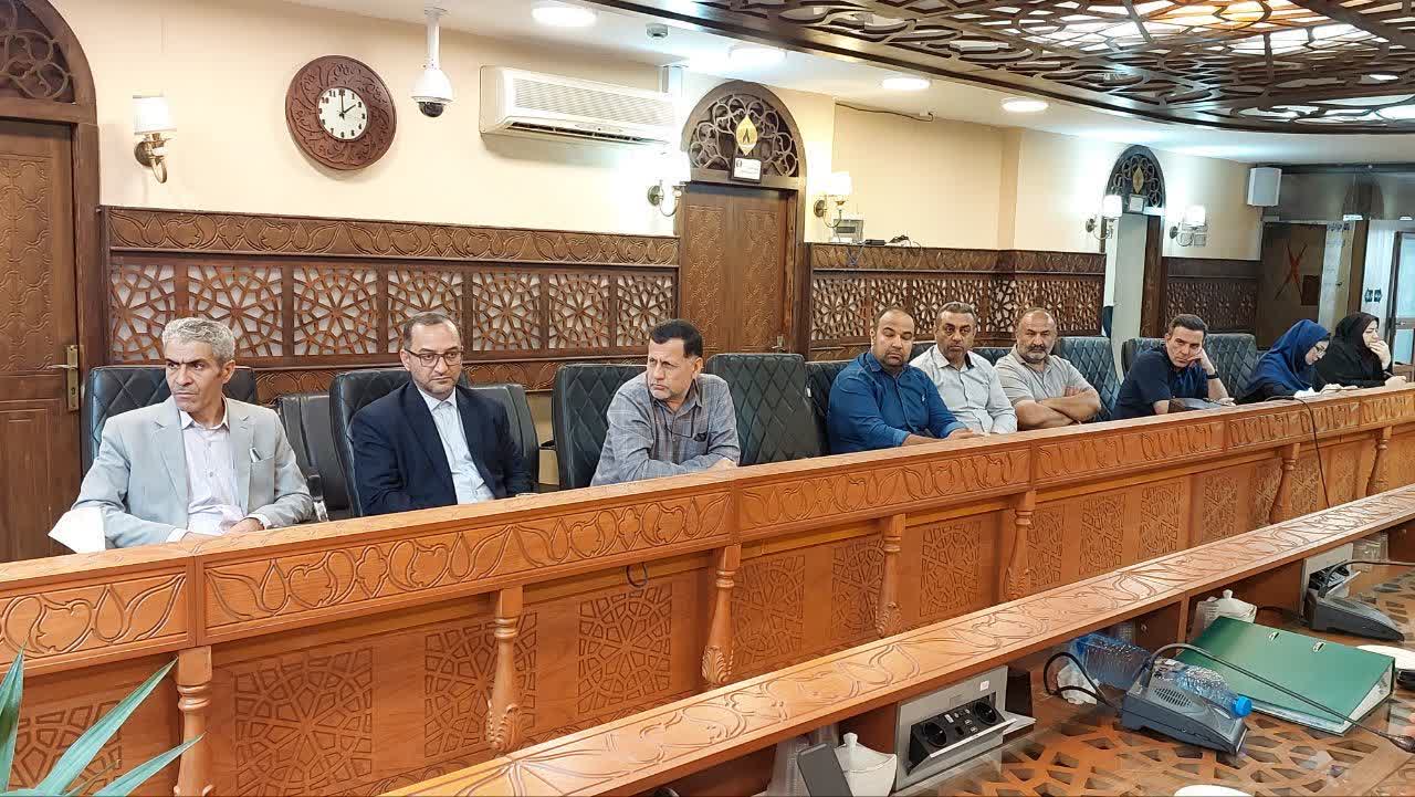 بررسی قرارداد سرمایه&zwnj;گذاری جایگاه سوخت ۱۷ شهریور در نشست مشترک دو کمیسیون شورای شهر گرگان - 5