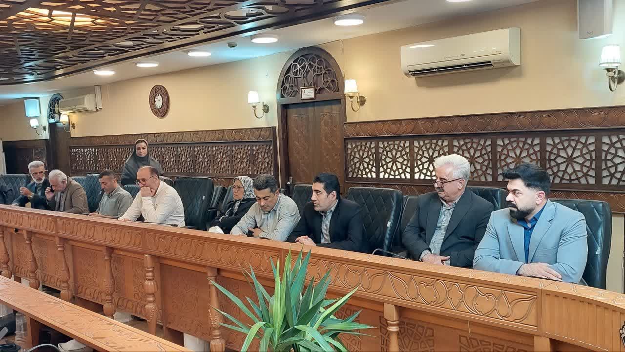بررسی لوایح ملکی و مشکلات پایانه&zwnj;های مسافربری در کمیسیون عمران گرگان - 4